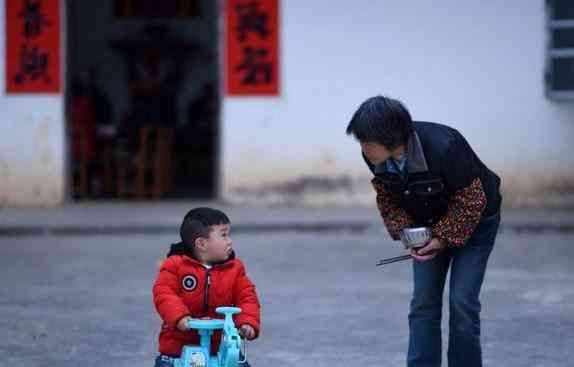 什么是水苏糊糊（脾虚的“祸根”找到了，儿科医生：3种习惯不改，孩子养不好）(图1)