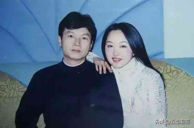 赖文峰现任妻子（赖文峰现状曝光！娶小23岁娇妻，眉眼酷似杨钰莹，两人儿子已6岁）(图5)