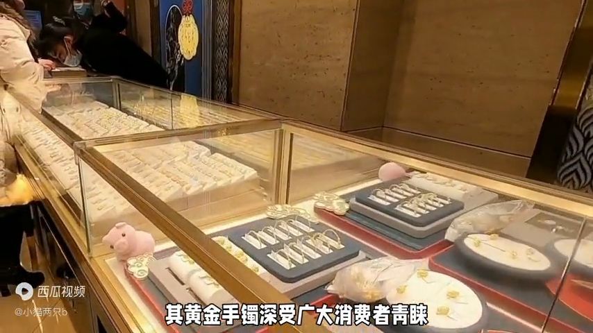 黄金珠宝排名前十名品牌（中国黄金十大名牌排名）(图2)