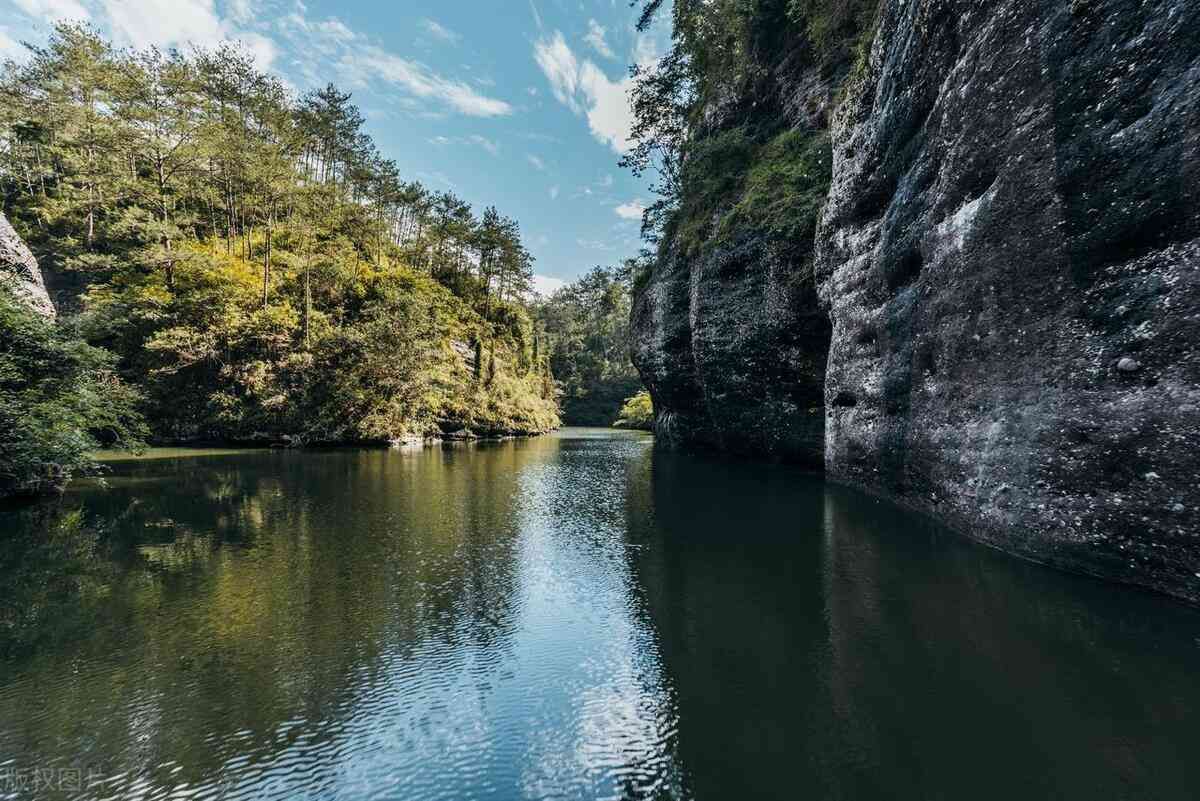 福建必去景点排名（福建省最值得旅游的十大景点排行榜，武夷山鼓浪屿不相上下）(图13)